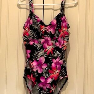 Jantzen Floral One Piece Swimsuit. Size 12